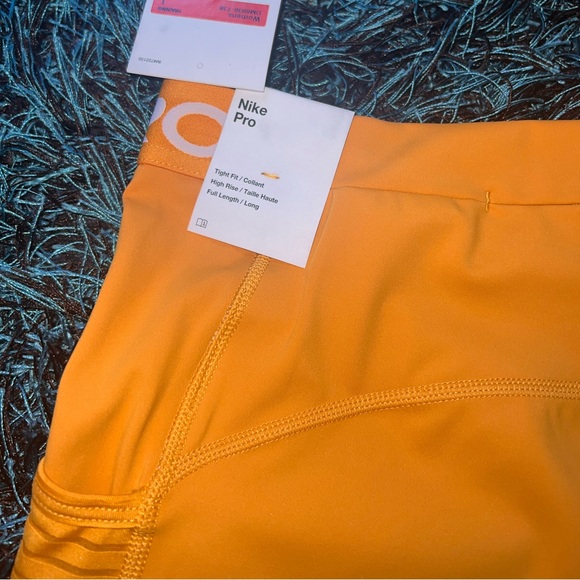 Brand New Nike Tights - Picture 5 of 7